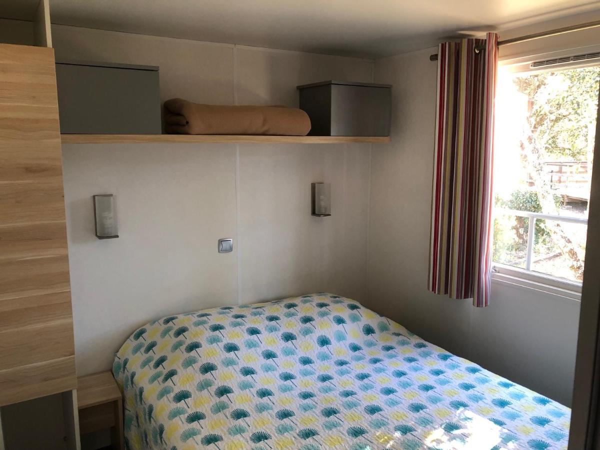 Camping De Parpaillon Roquebrune-sur-Argens Exterior photo